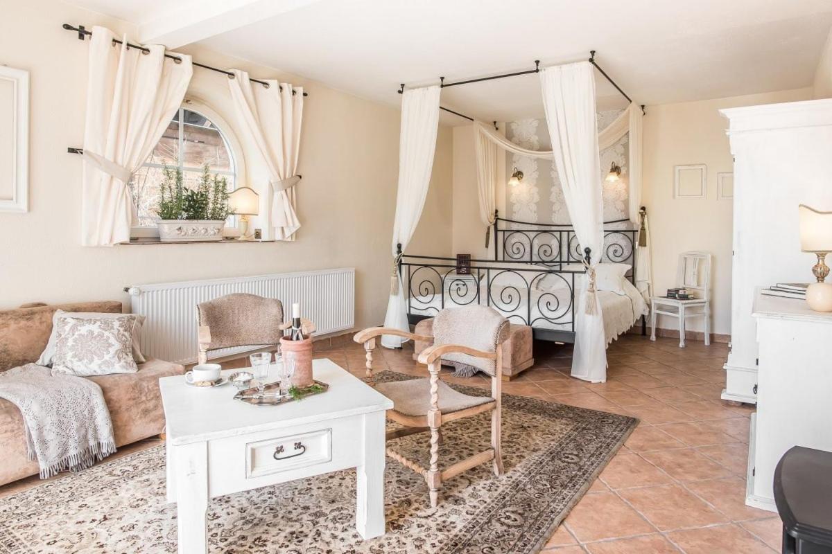 Villa Toscana Boutique 穆扎希赫尔 外观 照片