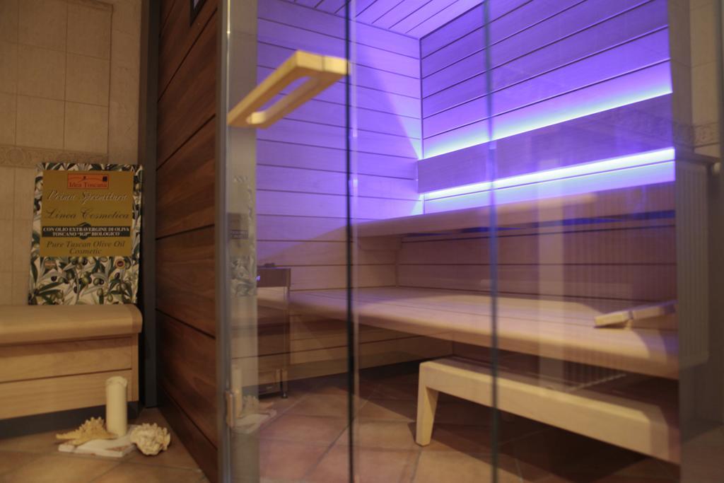 Villa Toscana Boutique 穆扎希赫尔 外观 照片