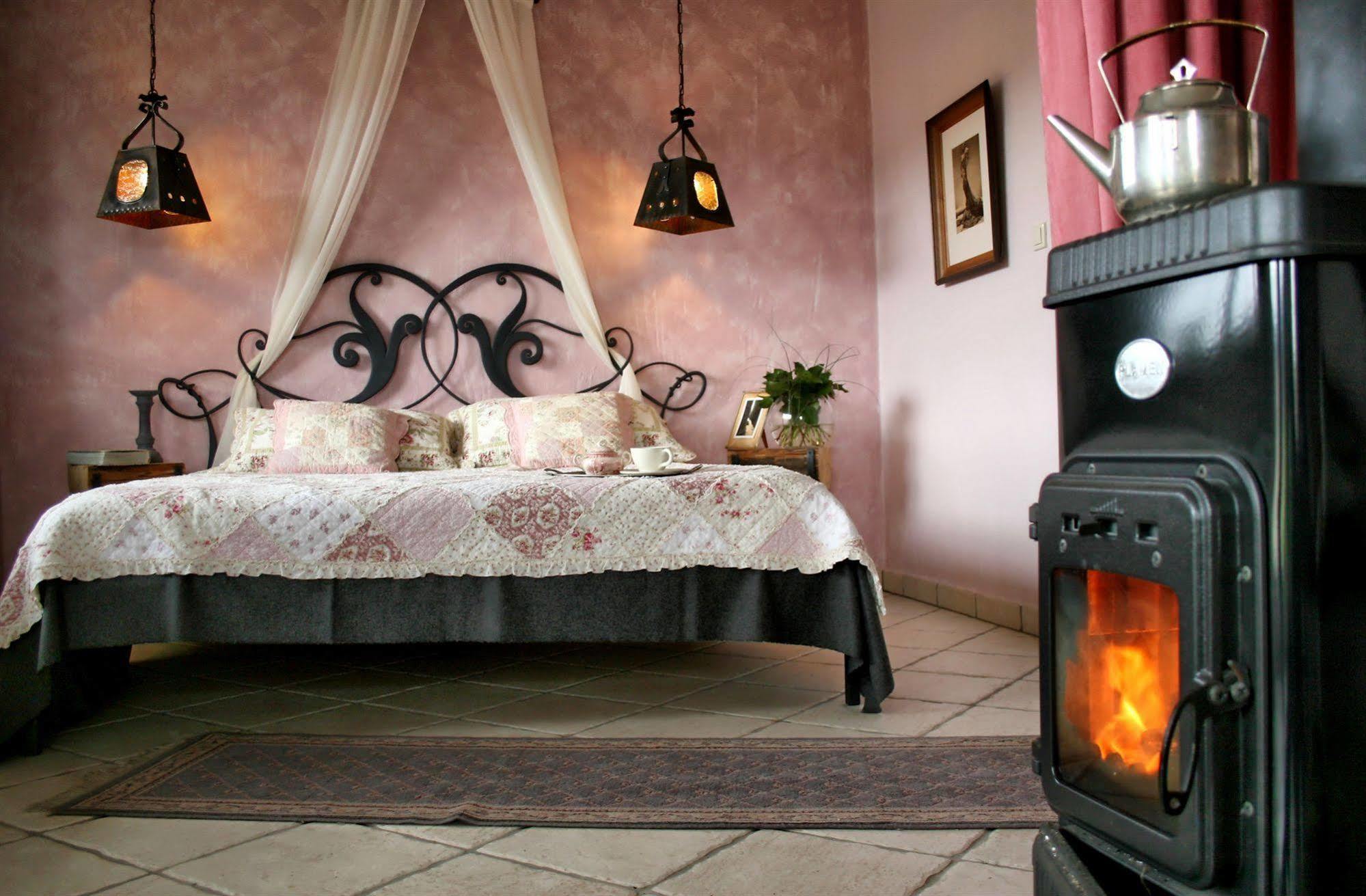 Villa Toscana Boutique 穆扎希赫尔 外观 照片